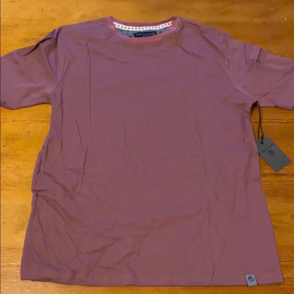 Free Planet sleeve Pocket Tee